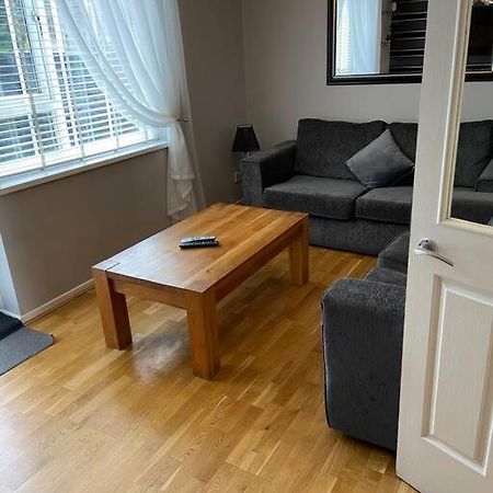 Villa Garland Way 2 Bed House Sheffield Free Parking 5 Min From M1 Mosborough Exterior foto